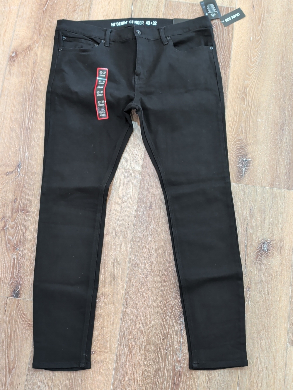 Hot Topic Stinger Blackout Denim - Super Skinny Stretch, Size 40x32 NWT
